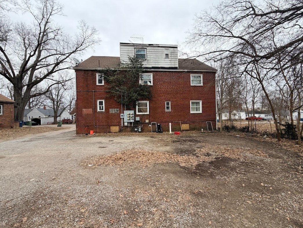 613 South 16th Street Mount Vernon, IL 62864 - Photo 4 of 32