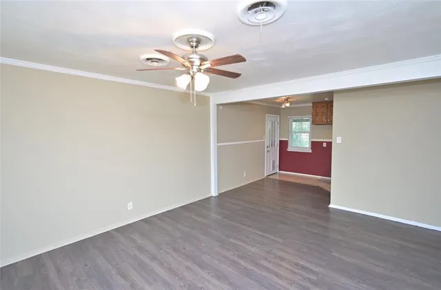 $1,695 | 1804 England Road, Arlington, TX 76013