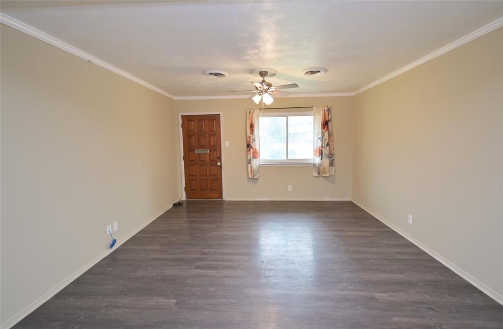 1804 England Road Arlington, TX 76013 - Photo 13 of 35