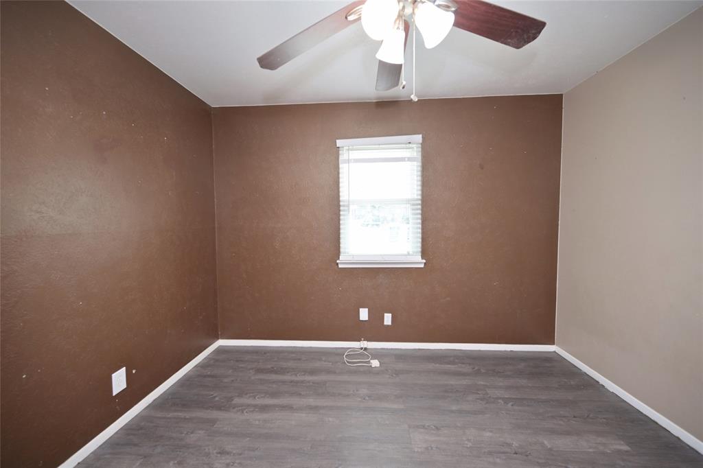 1804 England Road Arlington, TX 76013 - Photo 22 of 35