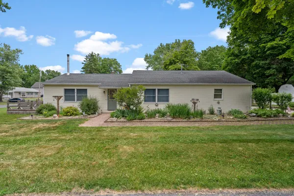 $349,999 | 36 Charles Street, Montgomery, NY 12549
