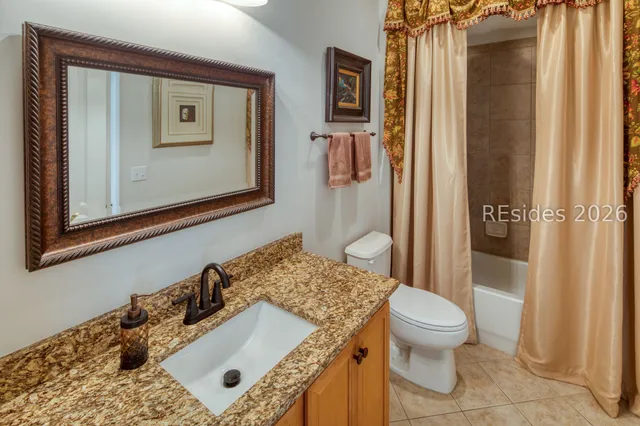 $885,000 | 14 Sherbrook Avenue, Bluffton, SC 29910