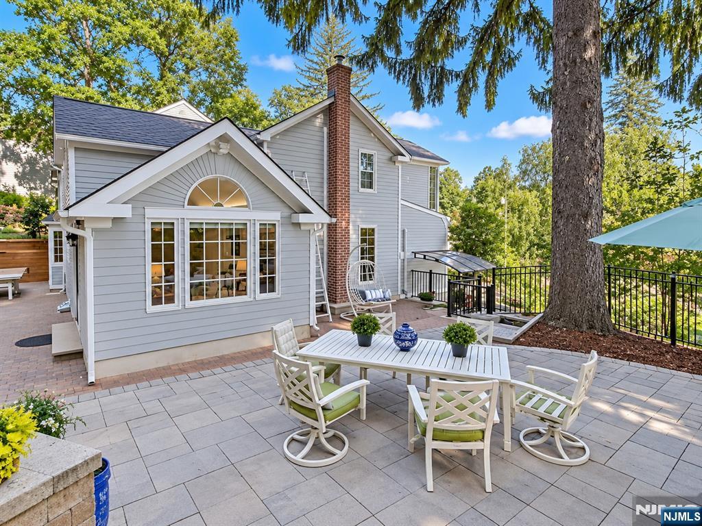 35 Sunnyhill Road Dover, NJ 07801 - Photo 18 of 50 Gallery Image 18