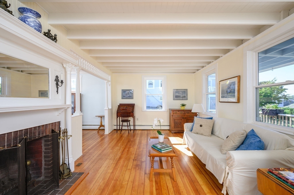 23 Fairmount Way Hull, MA 02045 - Photo 7 of 34