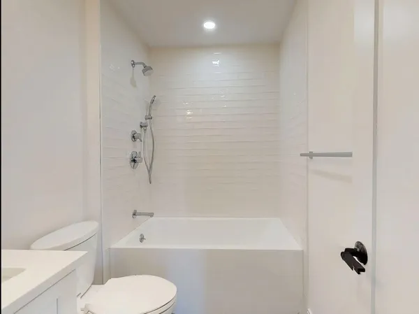 $4,500 | 41 Fairbanks Street, Unit 3, Boston, MA 02135