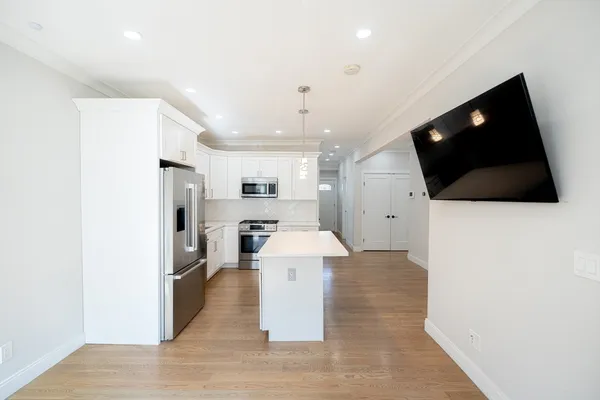 $4,500 | 41 Fairbanks Street, Unit 3, Boston, MA 02135