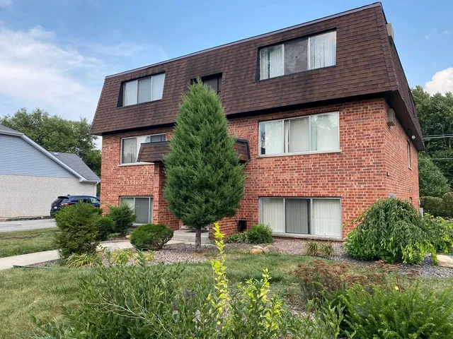 $1,650 | 17812 Oak Park Avenue, Unit 2N, Tinley Park, IL 60477