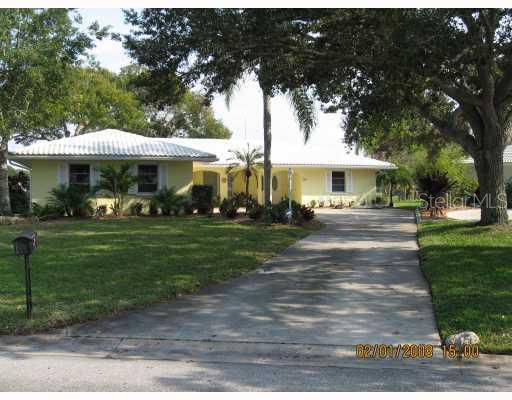 3349 Springmill Circle Sarasota, FL 34239 - Photo 1 of 1 Exterior Front