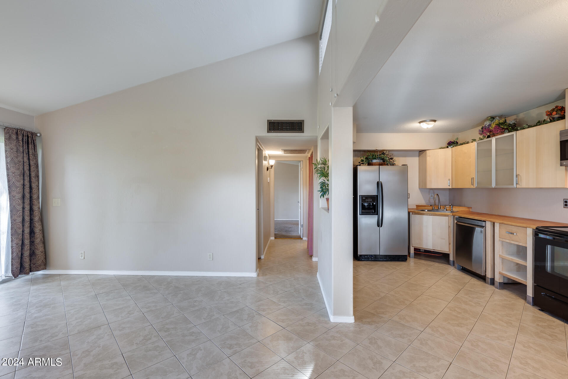 930 South Dobson Road, Unit 49 Mesa, AZ 85202 - Photo 8 of 26 Gallery Image 8