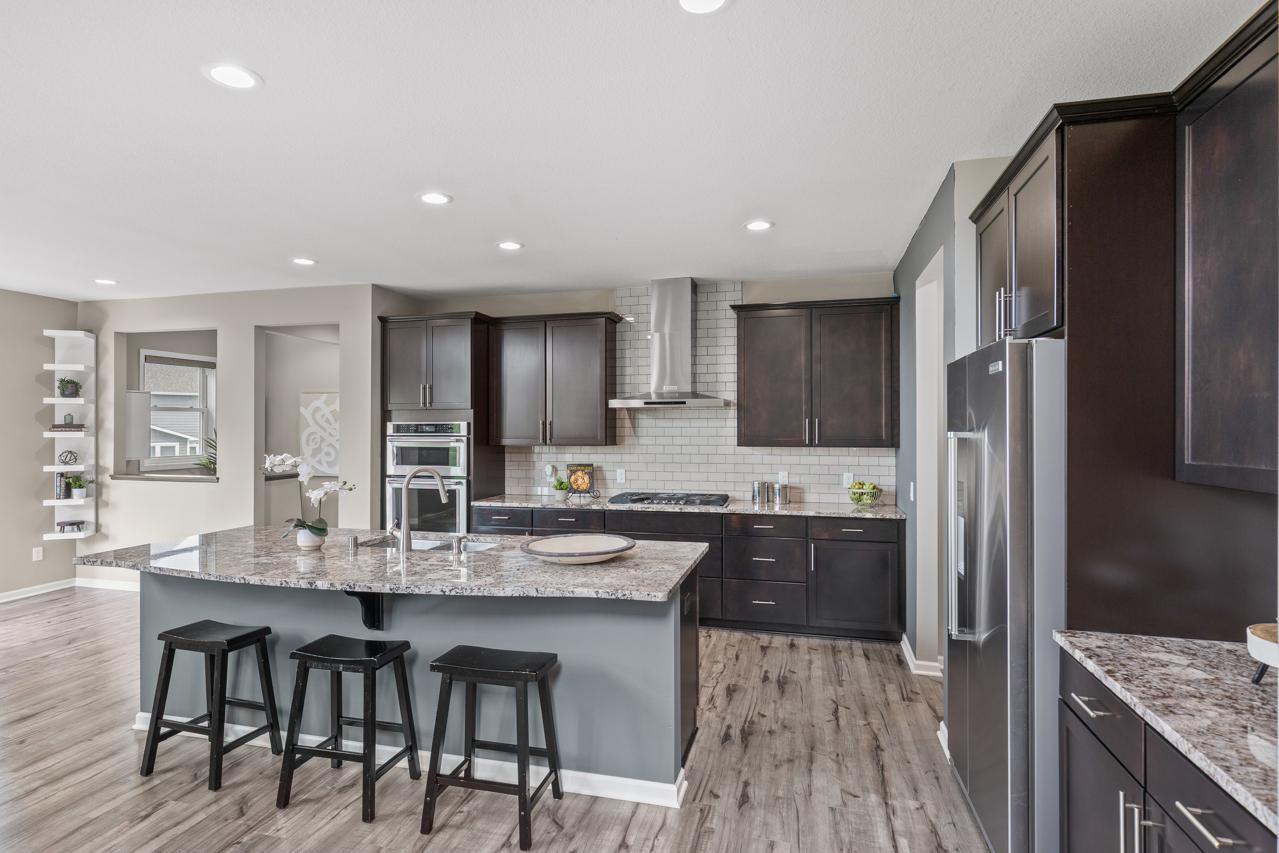 16894 Reeder Ridge Eden Prairie, MN 55347 - Photo 16 of 64