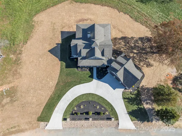 $2,295,000 | 297 Mountain Meadows Lane, Unit 7, Tryon, NC 28782