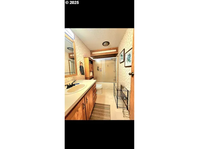 $295,000 | 711 Plin Street, Myrtle Creek, OR 97457