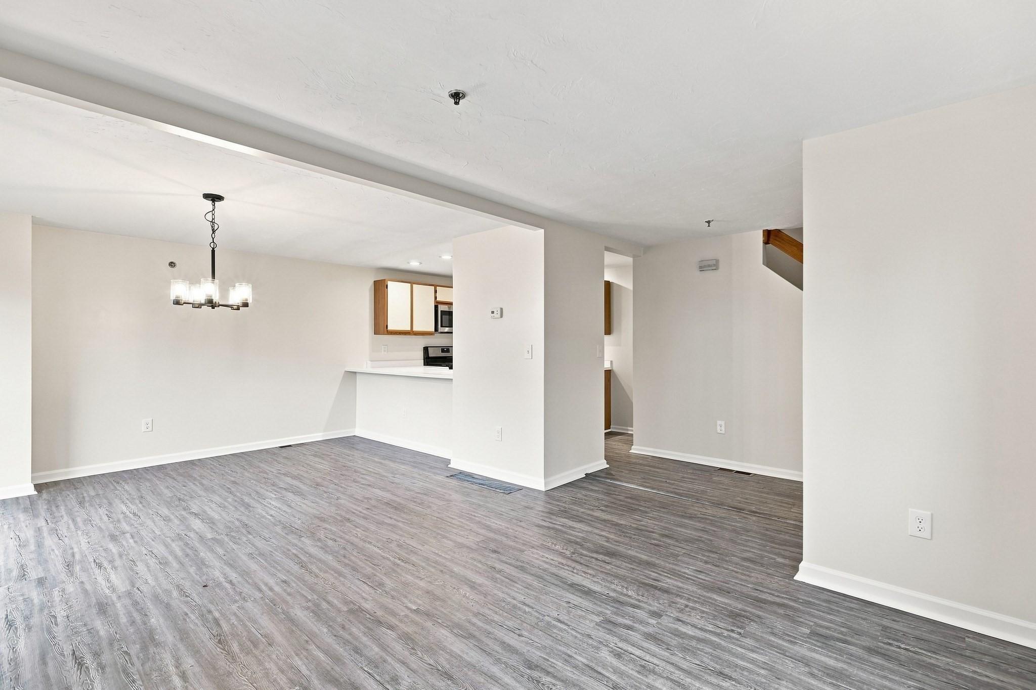360 Littleton Road, Unit H1 Chelmsford, MA 01824 - Photo 9 of 33 Gallery Image 9