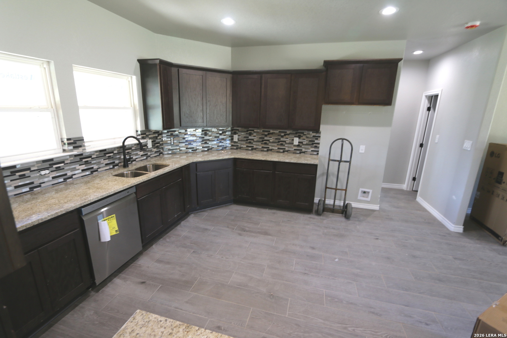 142 Timber Place La Vernia, TX 78121 - Photo 18 of 42
