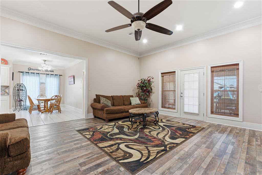 1782 North Gabriel Square Lake Charles, LA 70611 - Photo 2 of 28