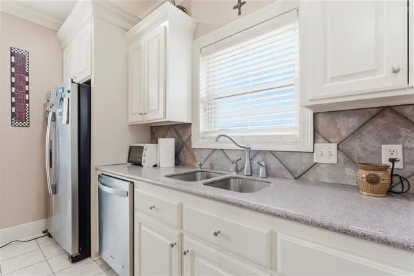 $2,900 | 1782 North Gabriel Square, Lake Charles, LA 70611