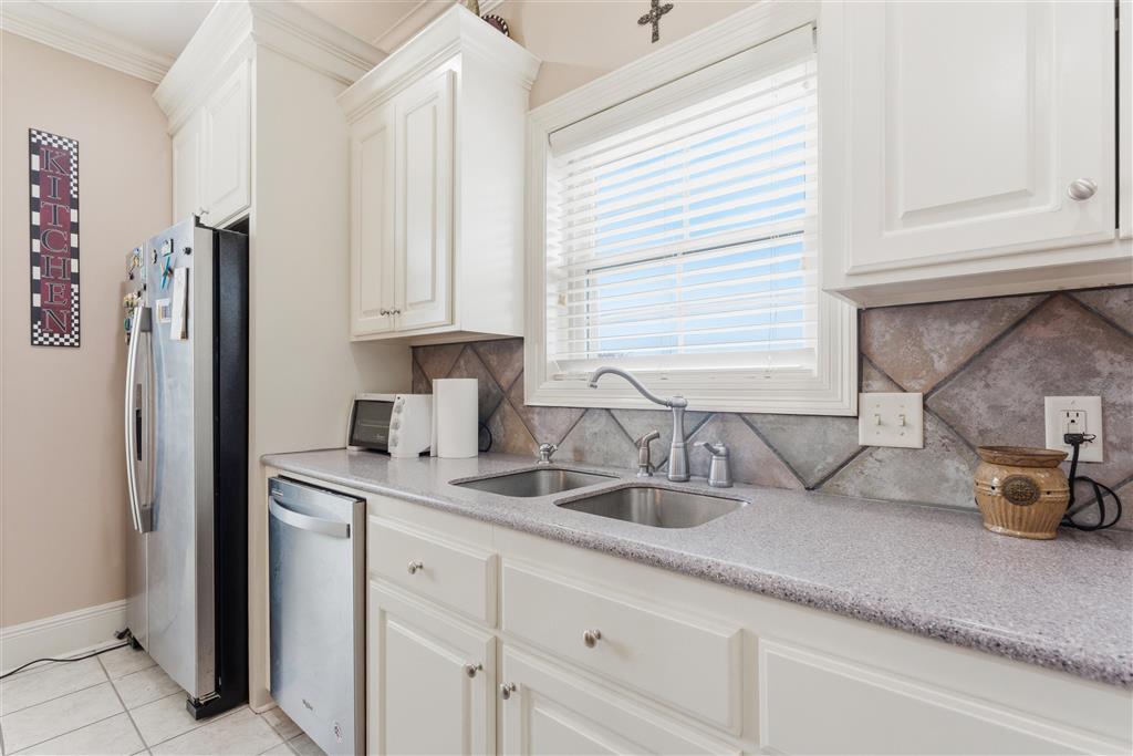 1782 North Gabriel Square Lake Charles, LA 70611 - Photo 10 of 28