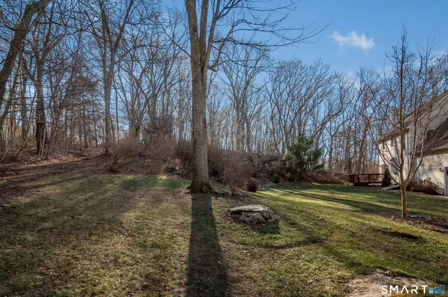 $559,000 | 68 Wyassup Road, North Stonington, CT 06359