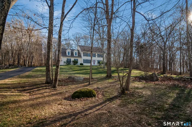 $559,000 | 68 Wyassup Road, North Stonington, CT 06359