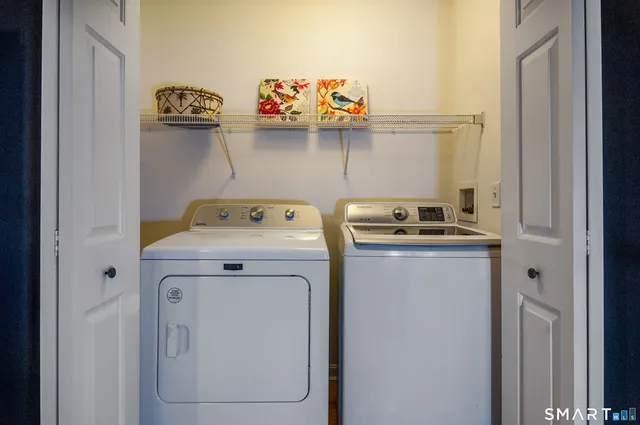 $559,000 | 68 Wyassup Road, North Stonington, CT 06359