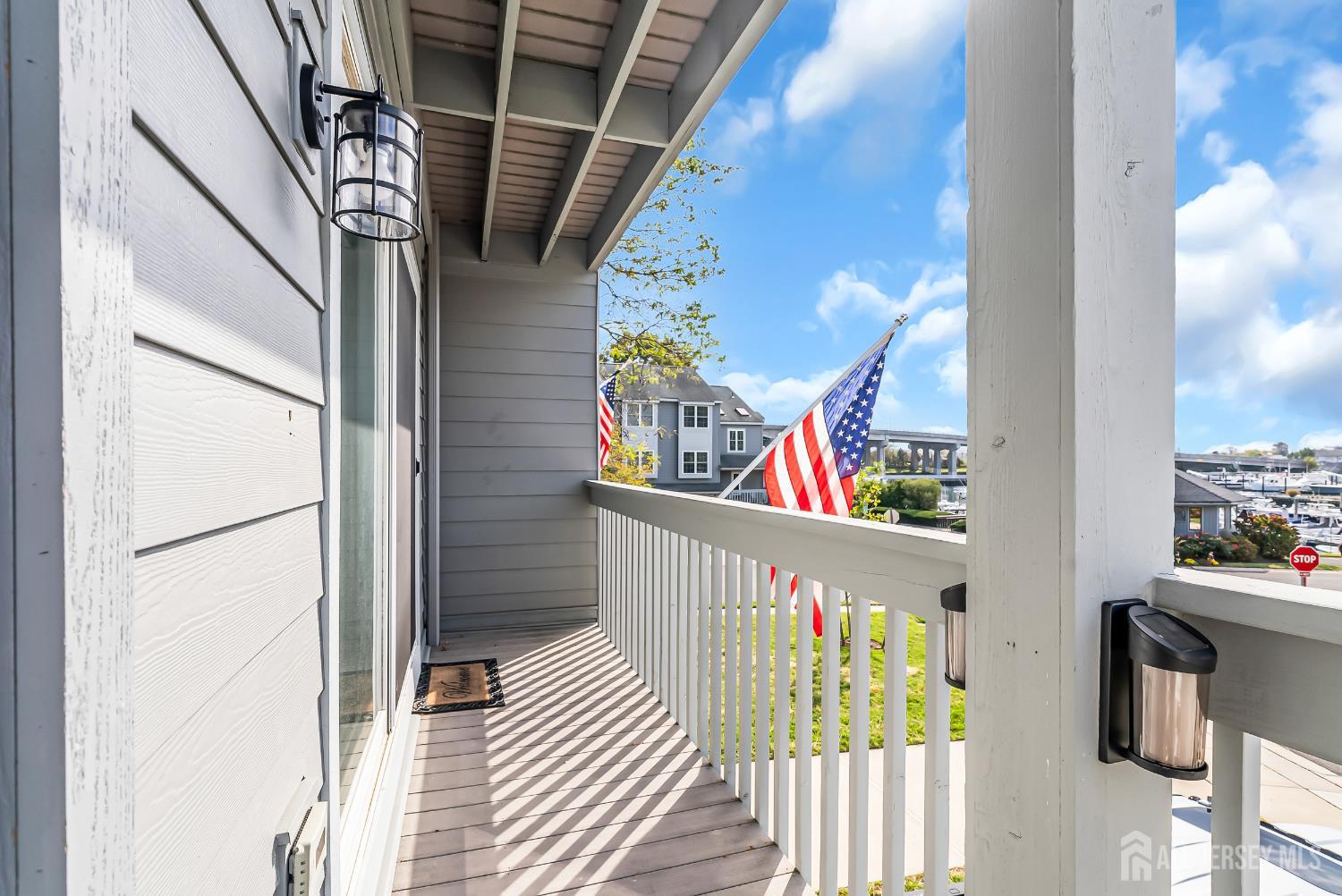 303 Spinnaker Way Neptune, NJ 07753 - Photo 20 of 54 a view of entryway