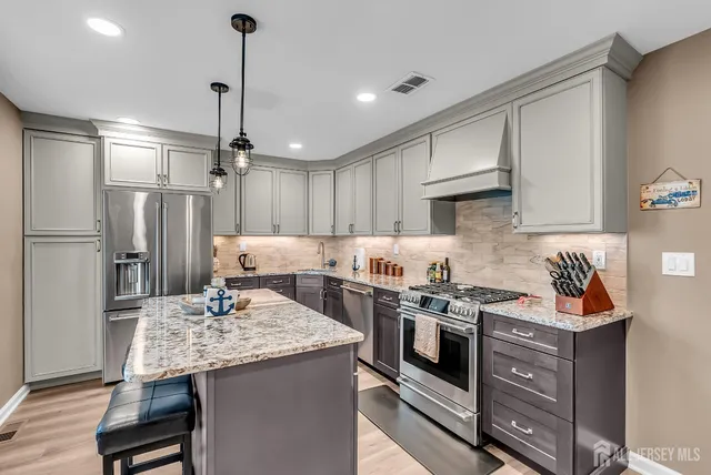 $880,000 | 303 Spinnaker Way, Neptune, NJ 07753