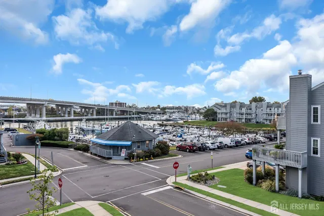 $880,000 | 303 Spinnaker Way, Neptune, NJ 07753