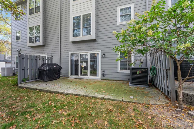 $880,000 | 303 Spinnaker Way, Neptune, NJ 07753