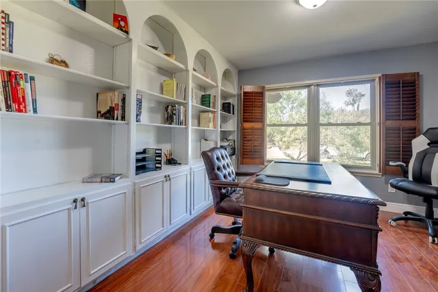 $720,000 | 321 Bayshore Drive, Corpus Christi, TX 78412