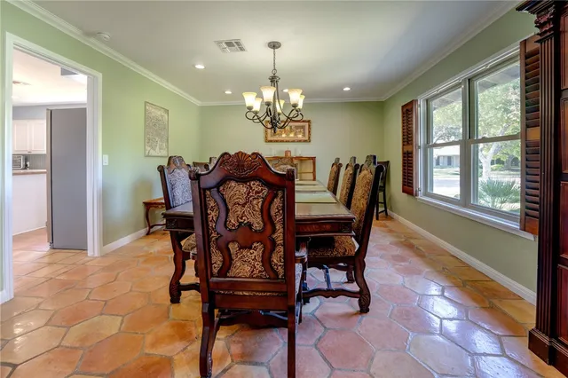 $720,000 | 321 Bayshore Drive, Corpus Christi, TX 78412