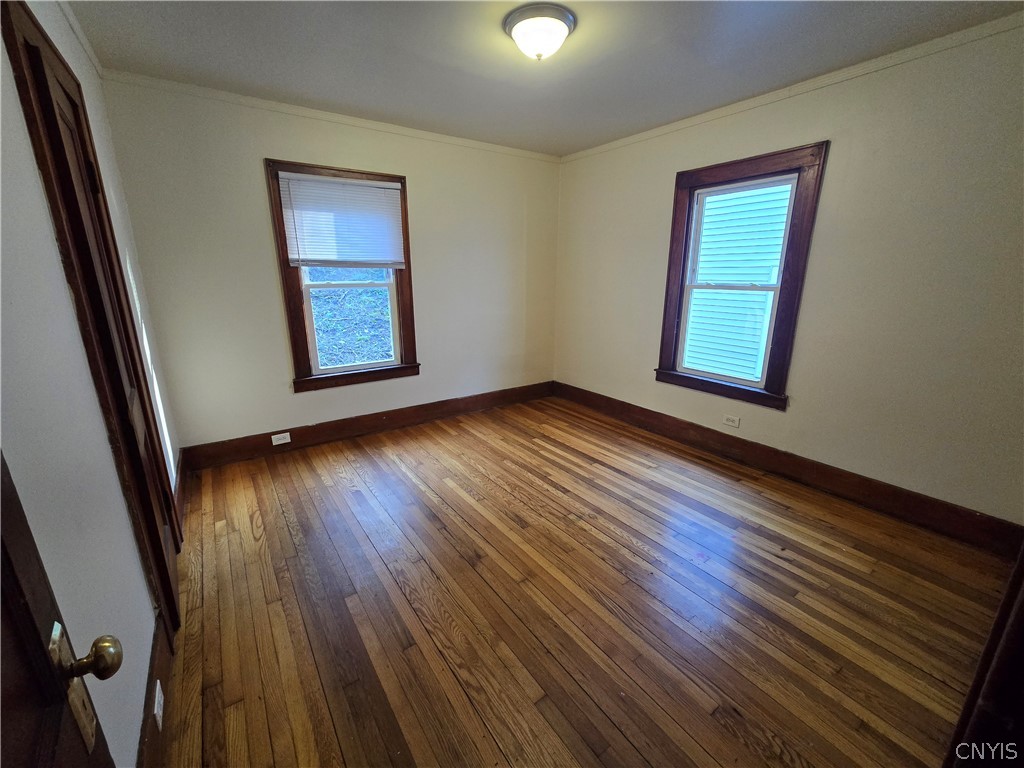 322 Spring Street Syracuse, NY 13208 - Photo 12 of 15 1st floor bedroom #1