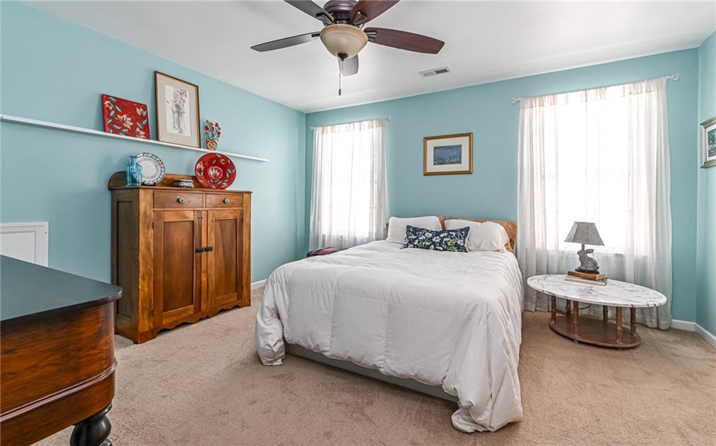 150 Independence Way Sewickley, PA 15143 - Photo 20 of 42 Pretty 11x11 Third Bedroom on Upper Level is Nice & Bright