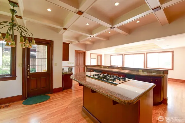 $6,000 | 3220 Loma Court Northeast, Tacoma, WA 98422