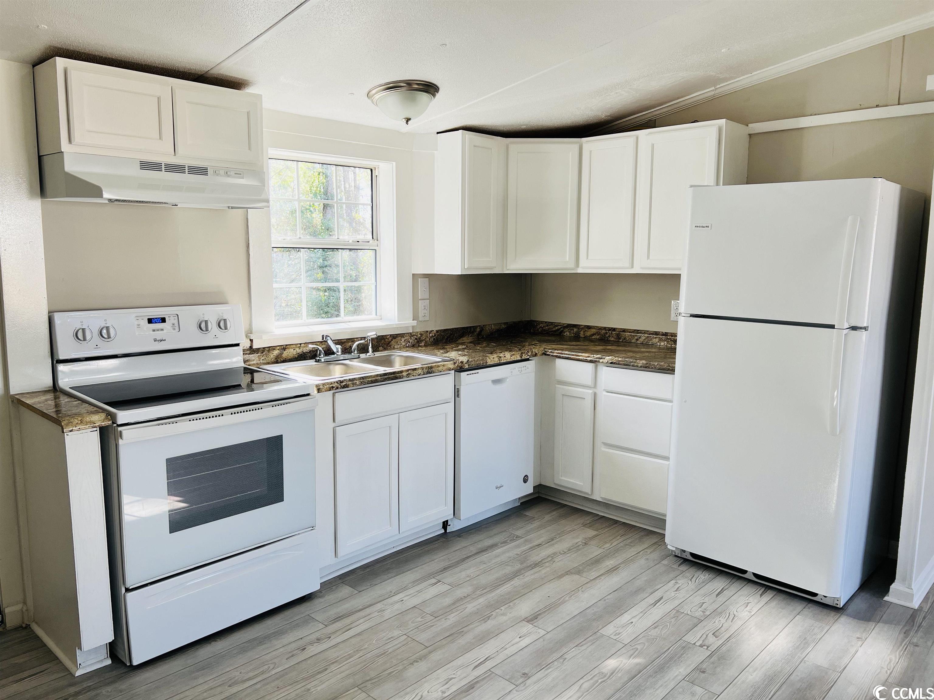 603 Reef Court Myrtle Beach, SC 29588 - Photo 8 of 19