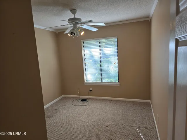 $300,000 | 18 Middle Road, Beaufort, SC 29907