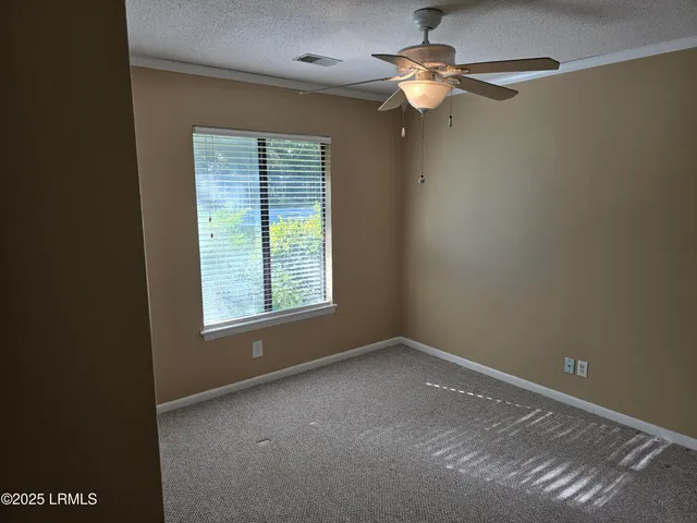 $300,000 | 18 Middle Road, Beaufort, SC 29907