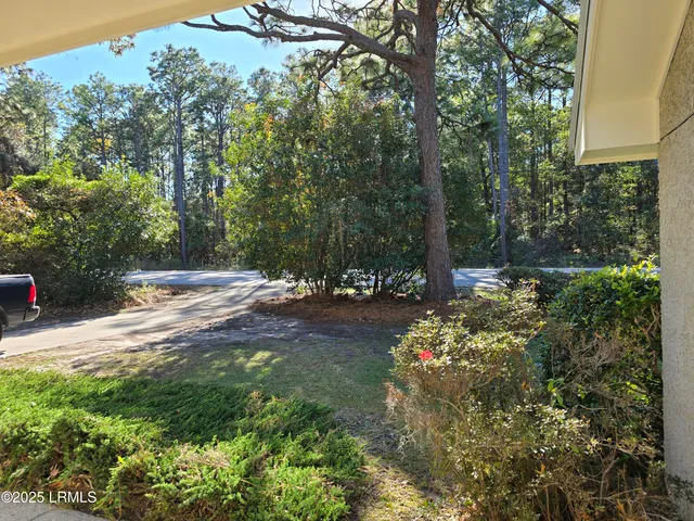 $300,000 | 18 Middle Road, Beaufort, SC 29907