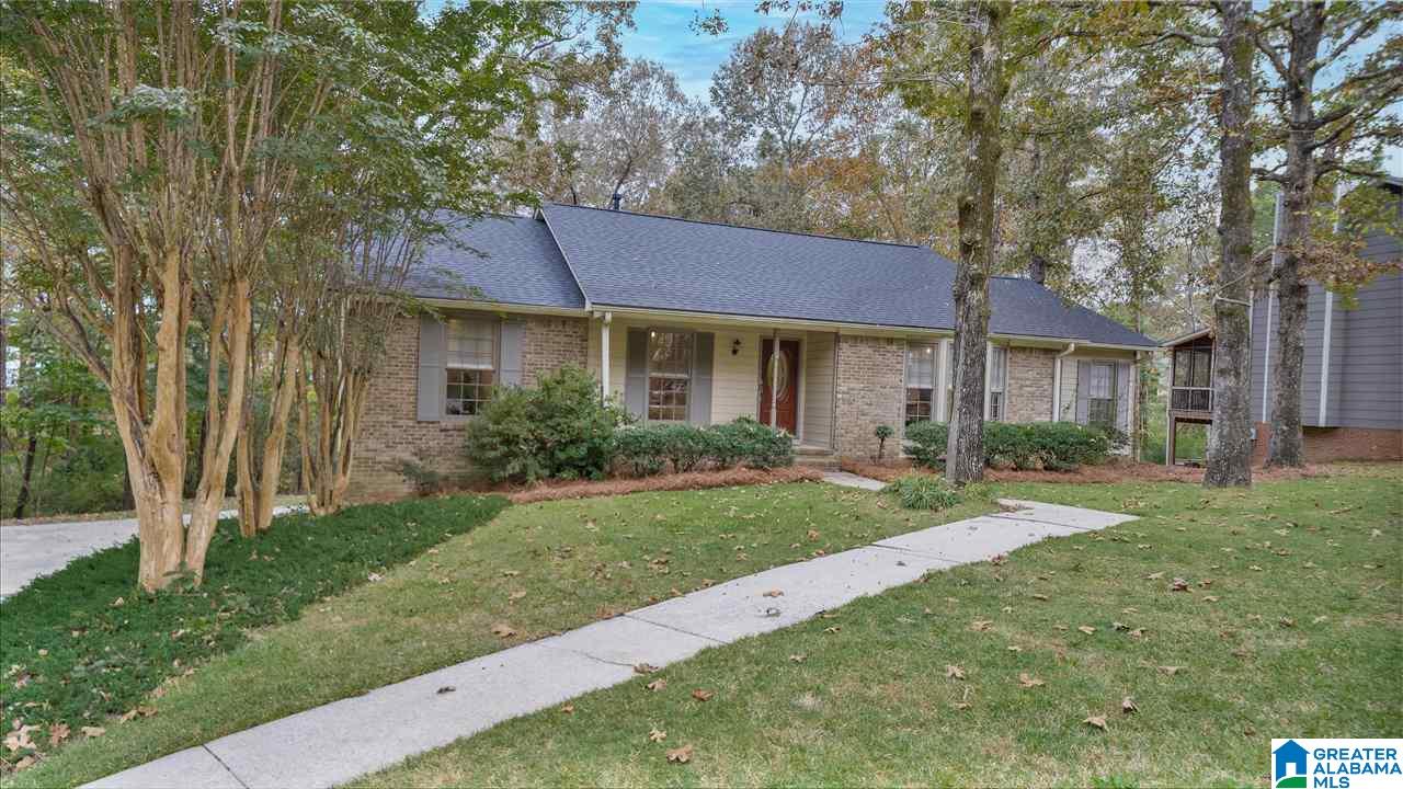 5184 Colonial Park Road Birmingham, AL 35242 - Photo 2 of 32