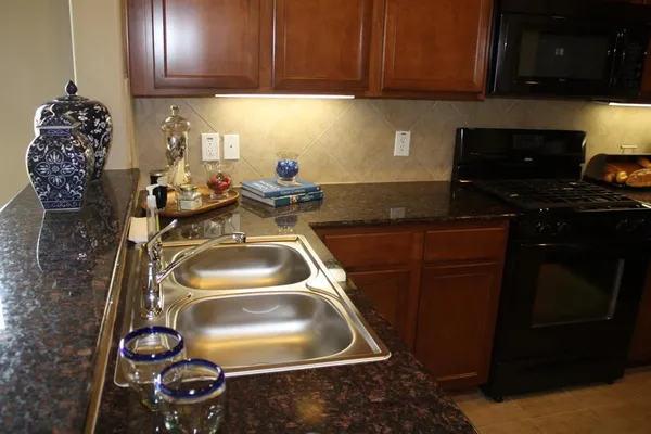 $2,295 | 2777 Cresent Lake Drive, Little Elm, TX 75068