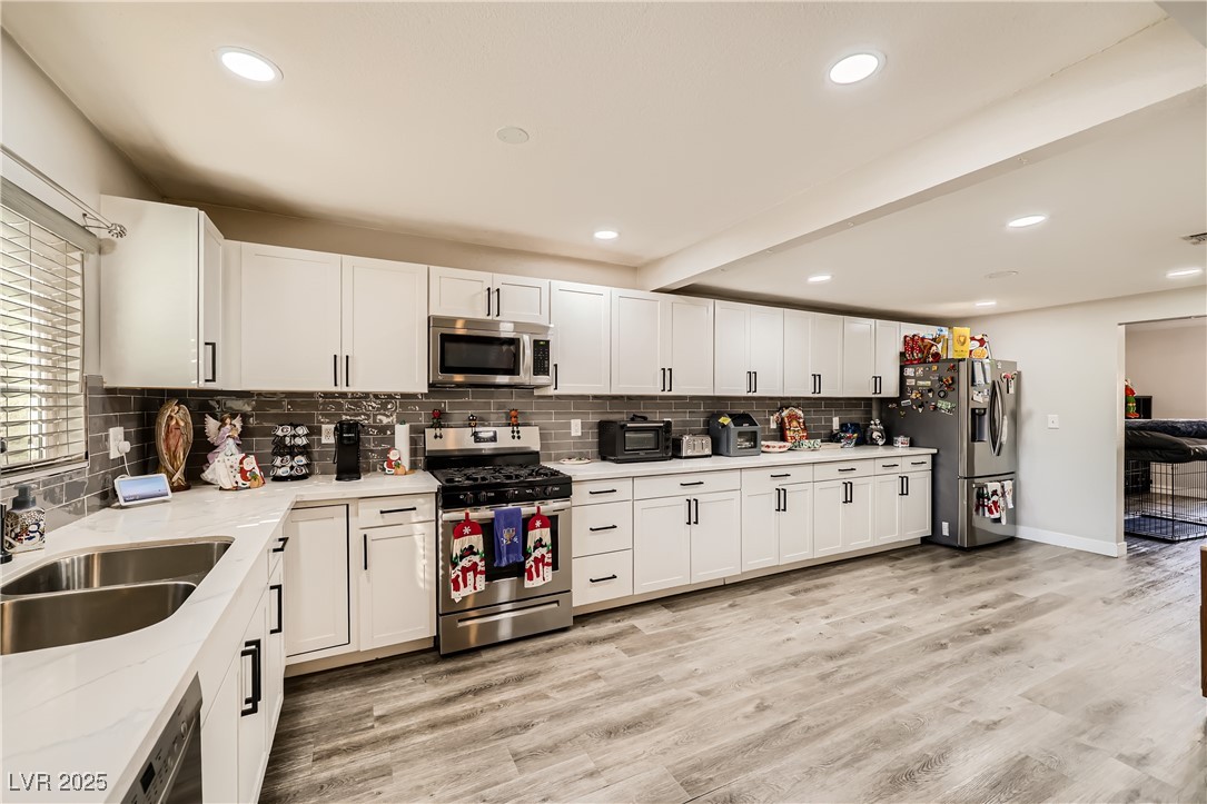 2504 Balintore Court Henderson, NV 89014 - Photo 15 of 53