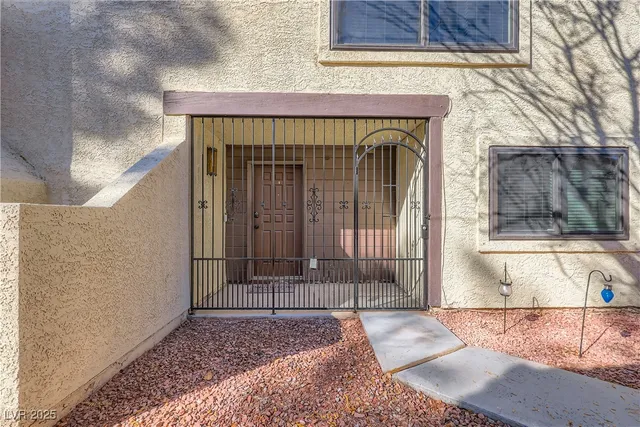$375,000 | 2504 Balintore Court, Henderson, NV 89014