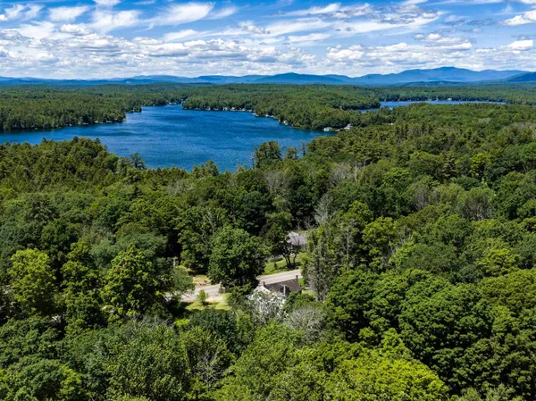 $9,800,000 | 607 North Main Street, Wolfeboro, NH 03894