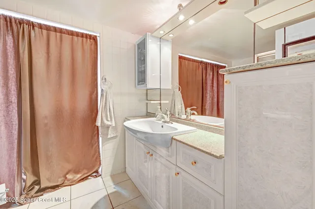 $675,000 | 406 Skylark Boulevard, Satellite Beach, FL 32937