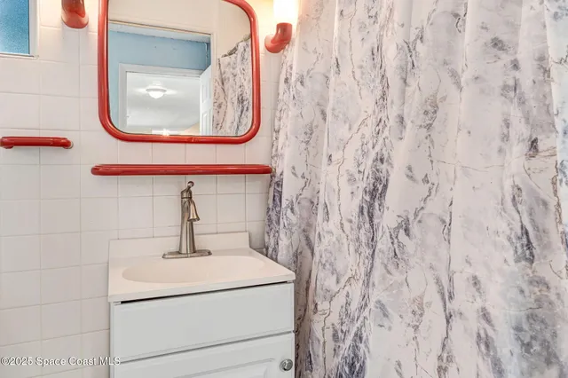 $675,000 | 406 Skylark Boulevard, Satellite Beach, FL 32937