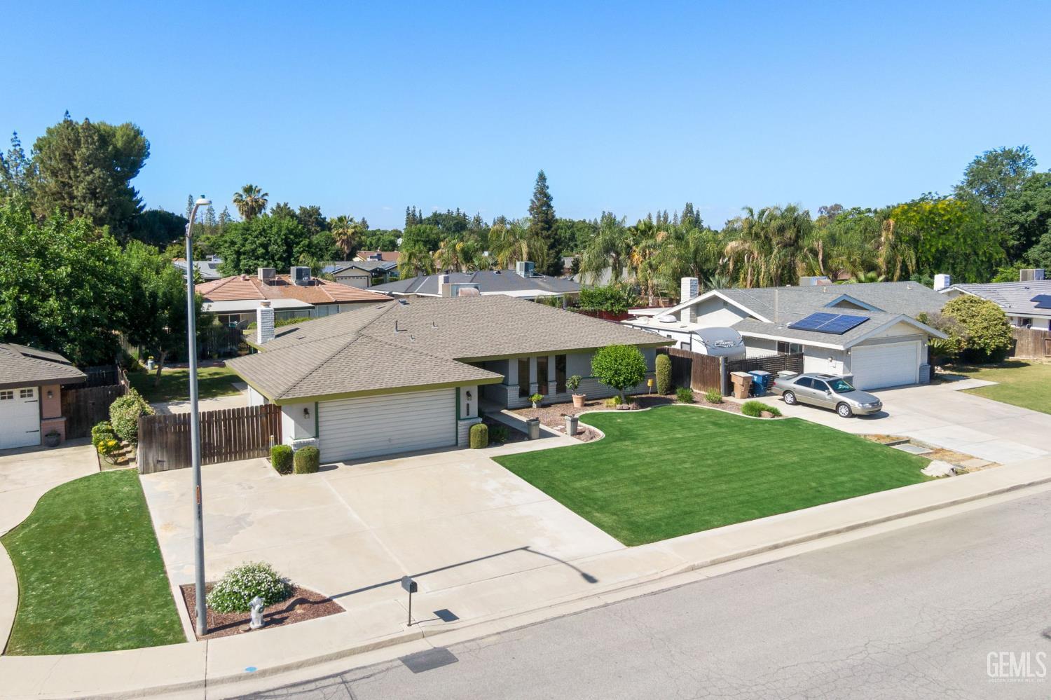 Undisclosed Address Bakersfield, CA 93309 - Photo 3 of 63