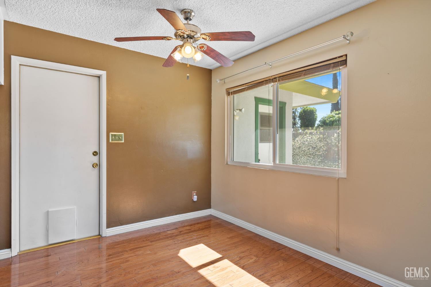Undisclosed Address Bakersfield, CA 93309 - Photo 48 of 63 an empty room with a window