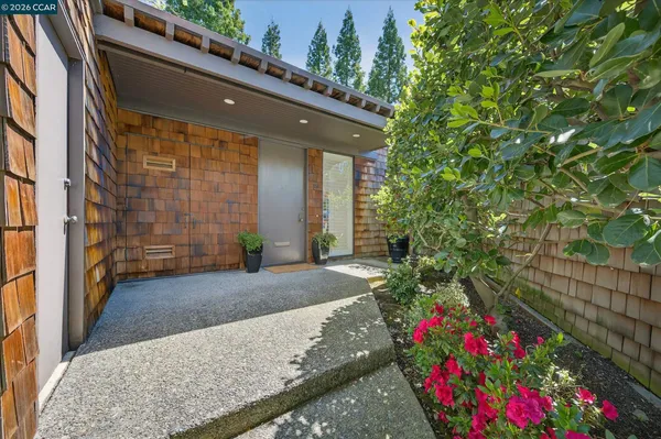 $1,450,000 | 224 The Knoll, Orinda, CA 94563