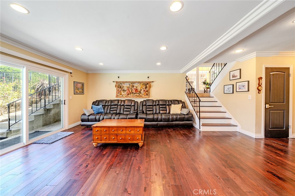 1901 Celeste Lane Fullerton, CA 92833 - Photo 17 of 51