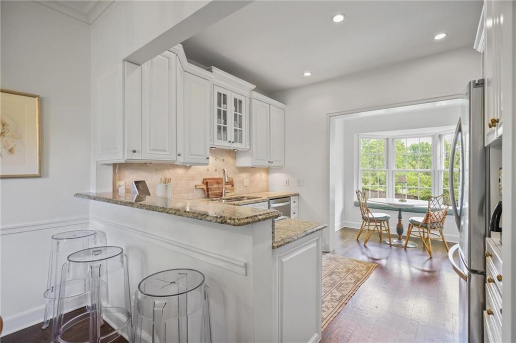 256 Brighton Road Northeast Atlanta, GA 30309 - Photo 12 of 60