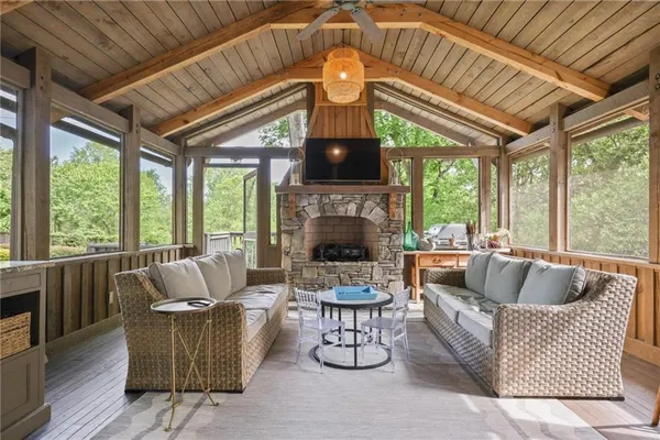 $1,390,000 | 256 Brighton Road Northeast, Atlanta, GA 30309